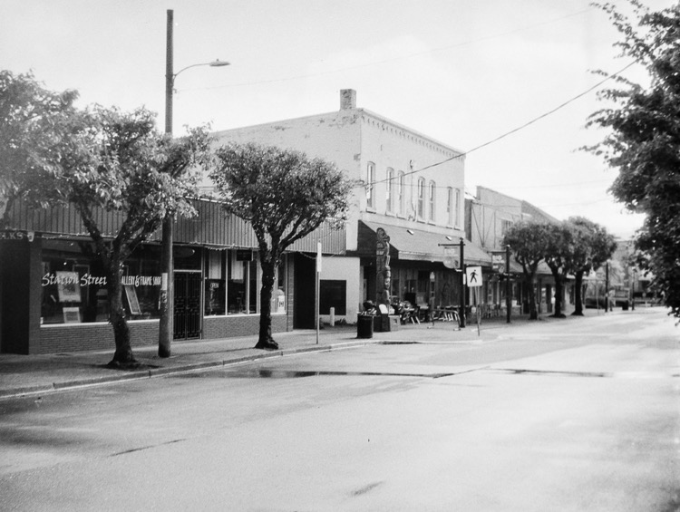 Empty Street, Duncan