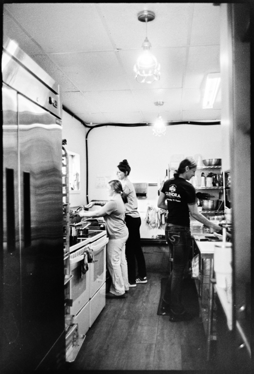 CAFE-2-3.jpg